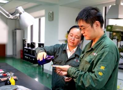 擇一事,愛一生,他們用實(shí)際行動告訴你&ldquo;工匠精神&rdquo;的意義叫堅(jiān)守。